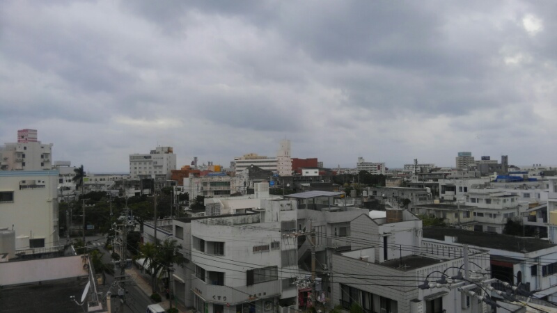 石垣島の曇り空